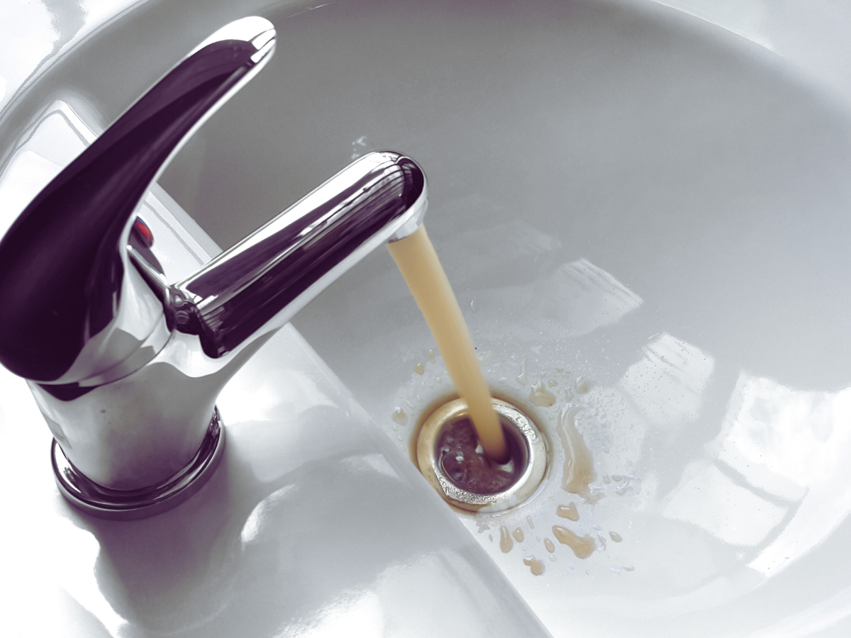 Dirty faucet water caused by old pipes